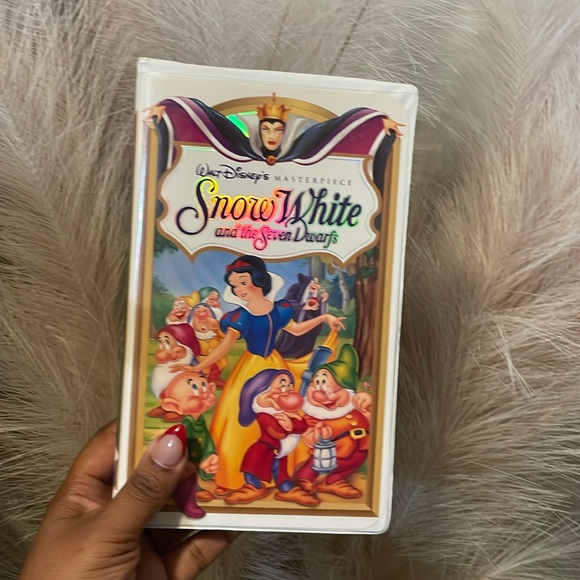 Disney Other - Snow White VHS